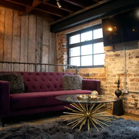 Blayds Yard Holiday home *